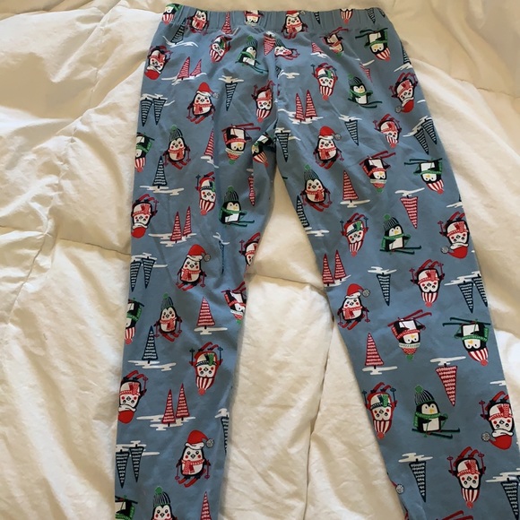 Juniors Christmas Leggings - Picture 5 of 6